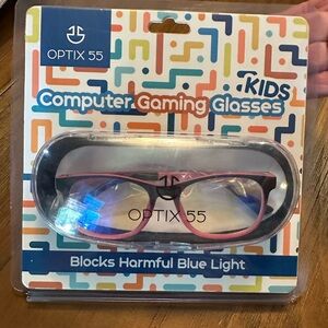 Optix 55 Kids Computer/Gaming Glasses blocks harmful blue light‎